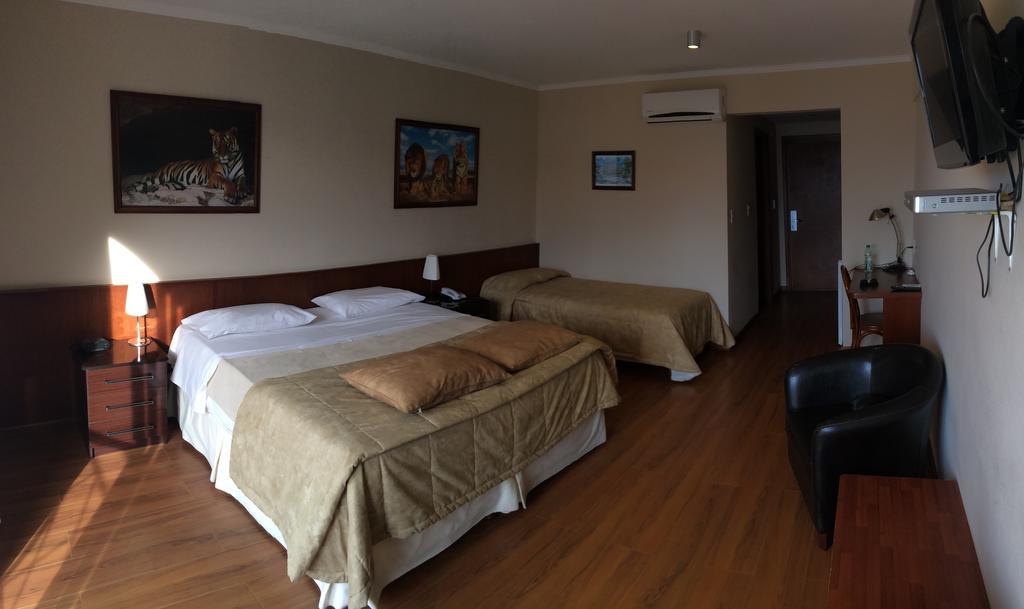 Hotel Maxim Trinidad Habitación foto